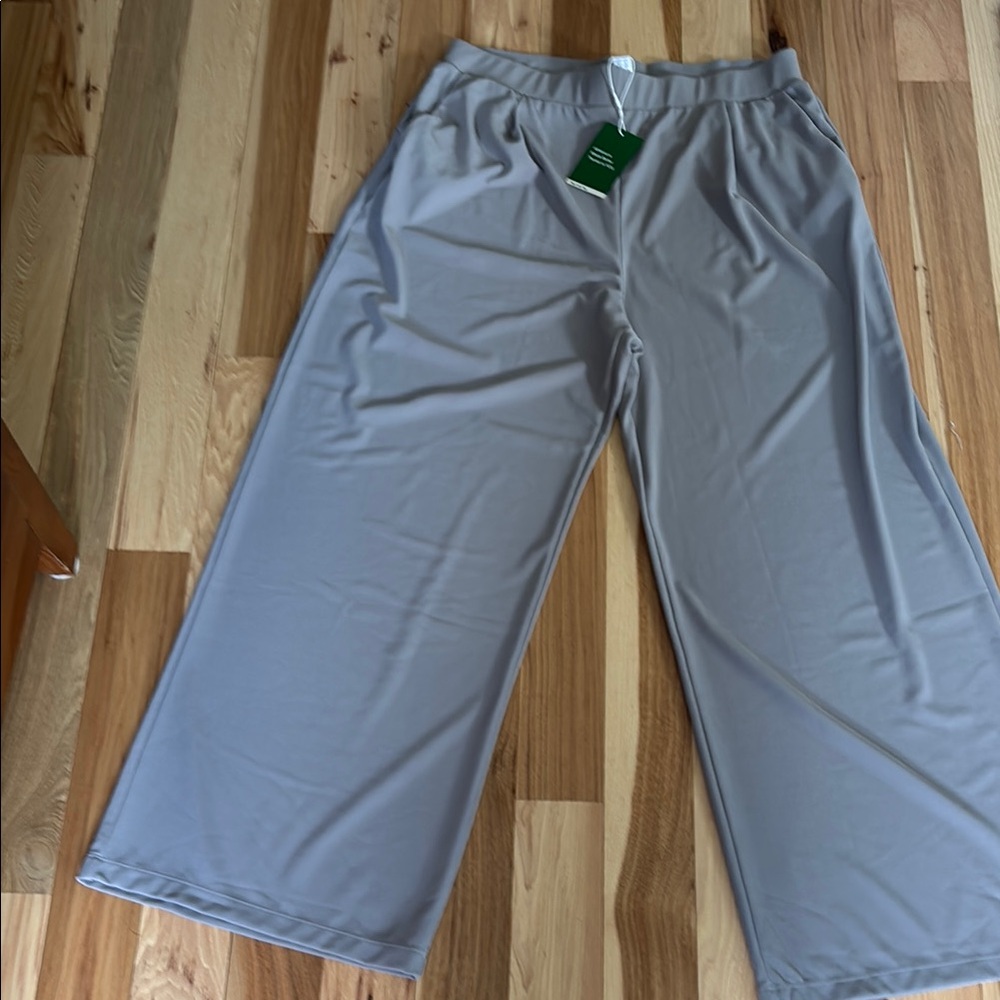 Wide-Leg Women's Pants in Light Gray - Brand: